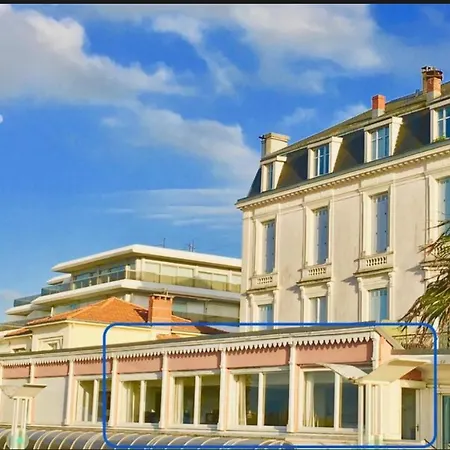 Vue Plein Centre Apartment